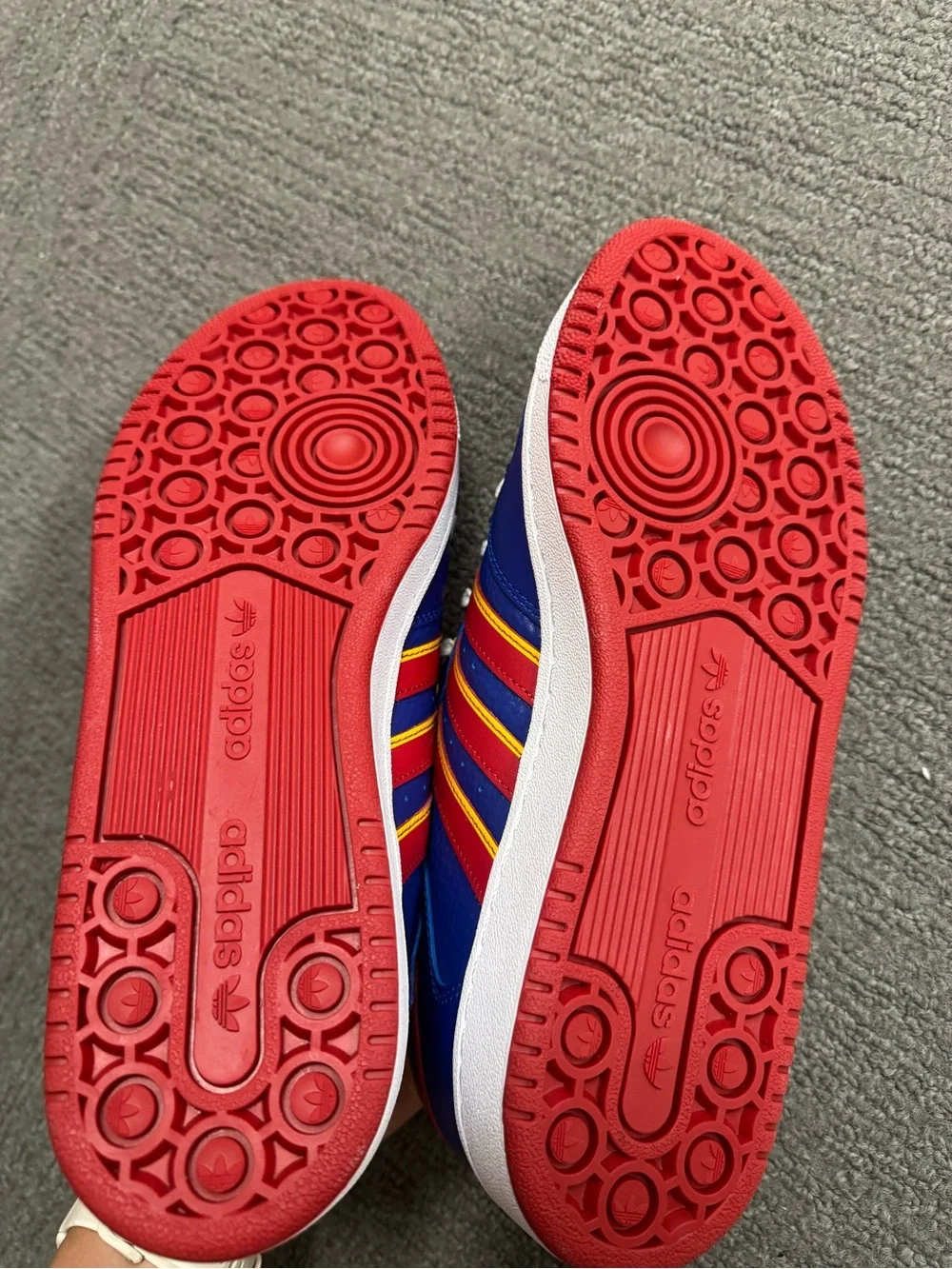 adidas KANSAS men’s 10 sneakers
